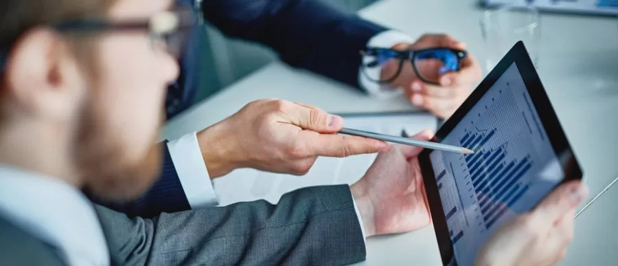 Como reduzir a análise de risco manual? Descubra!