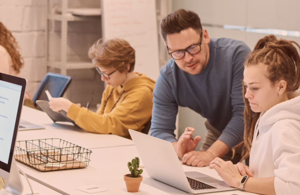 Sinqia anuncia resultados do terceiro trimestre e inicia novo ciclo de consolidação