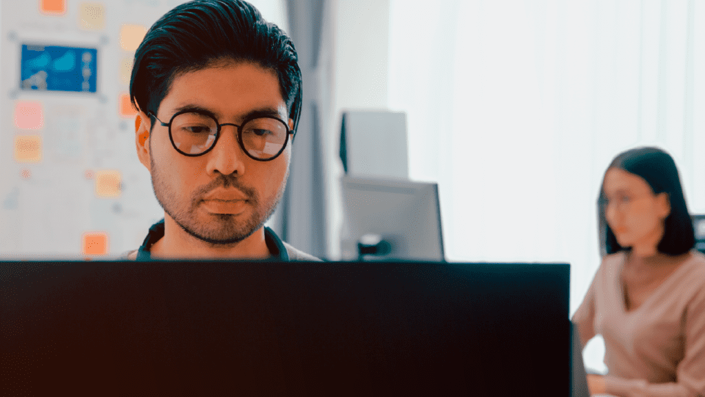 Papel da inteligência artificial na detecção de fraudes: estatísticas e aplicações